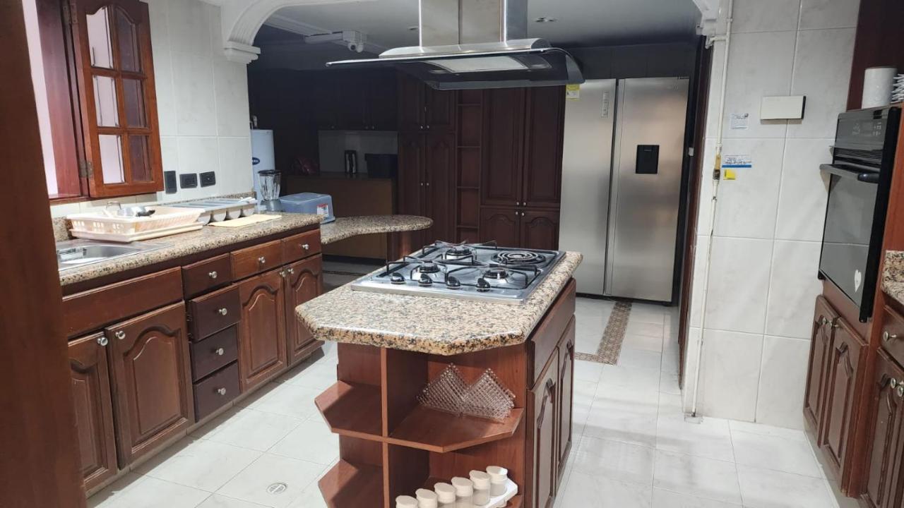 Paisa Hostel 麦德林 外观 照片