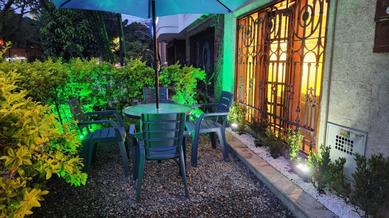 Paisa Hostel 麦德林 外观 照片