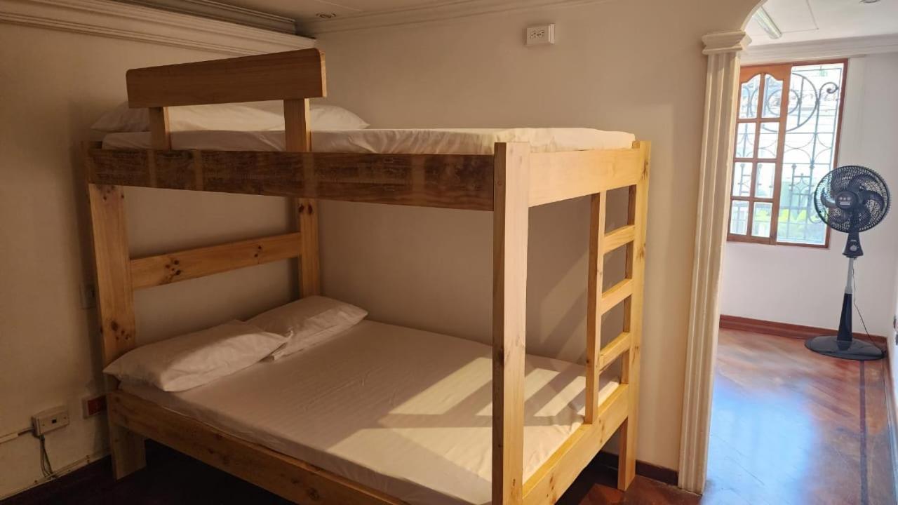 Paisa Hostel 麦德林 外观 照片